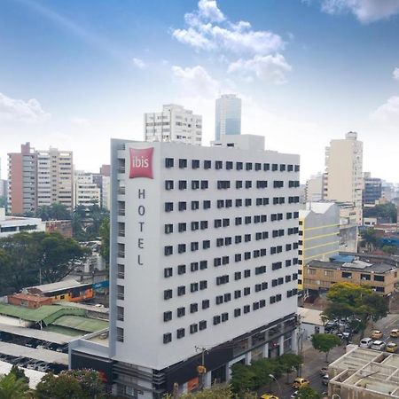 Hotel Ibis Cali Granada ภายนอก รูปภาพ