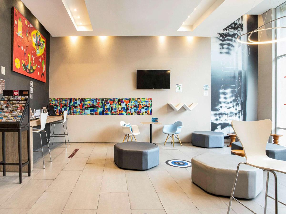 Hotel Ibis Cali Granada ภายนอก รูปภาพ