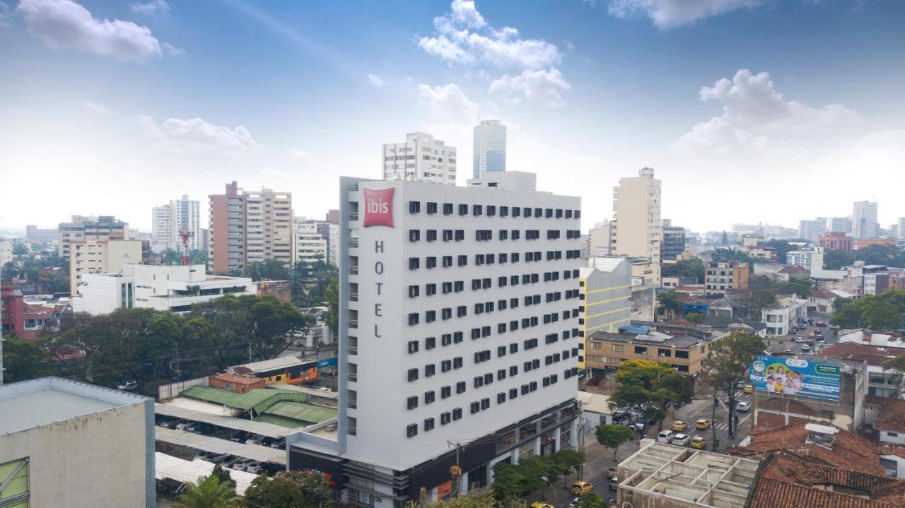 Hotel Ibis Cali Granada ภายนอก รูปภาพ