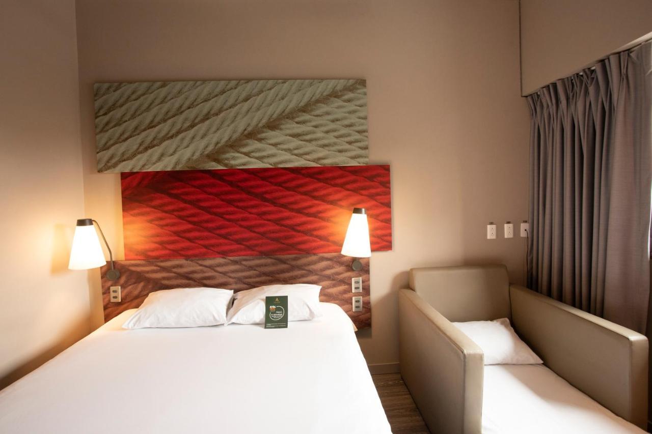 Hotel Ibis Cali Granada ภายนอก รูปภาพ