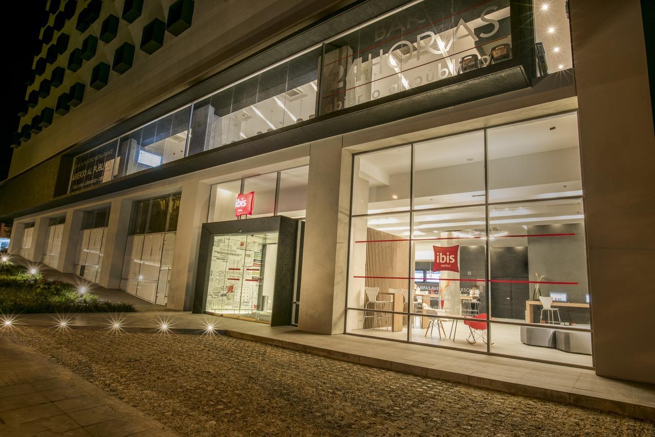 Hotel Ibis Cali Granada ภายนอก รูปภาพ